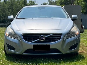 Volvo: S60
