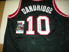 BOB DANDRIDGE MILWAUKEE BUCKS 1971 CHAMPS GREEN LAST ONE JSA/COA SIGNED JERSEY
