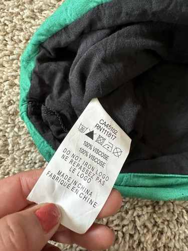 Bench Green Black Crowl Neck Work Out Tank Sleeveless Size Small Pull Over - Picture 11 of 13