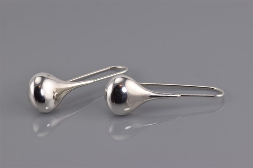 Pendientes Nataliya Collister Plata de Ley 36mm x 12mm Gancho Lágrima Hinchada 925 - Imagen 6 de 8