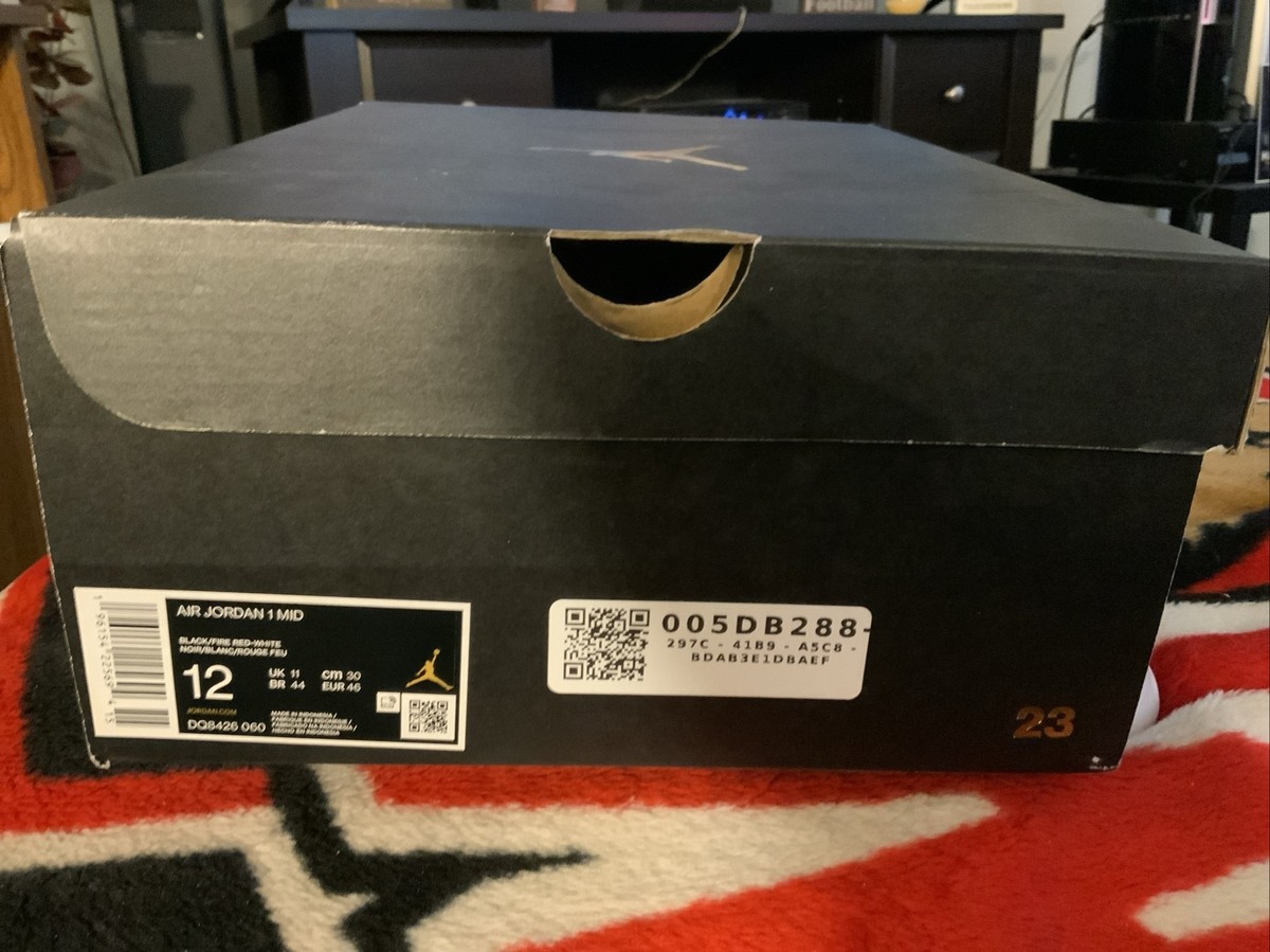 Nike Empty Box Air Jordan 1 Mid Box With Tissue and Bag SZ Nike Empty Box Air Jordan 1 Mid Box With Tissue and Bag SZ