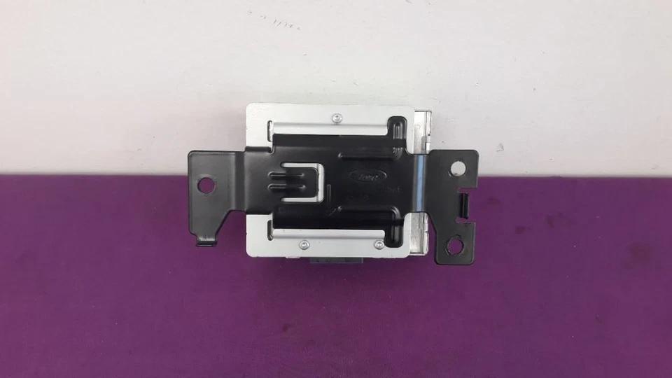 21 FORD RANGER AC/DC ПИТАНИЯ ИНВЕРТОР ПРЕОБРАЗОВАТЕЛЬ KB3T19G317AC - Изображение 3 из 4