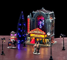 Lemax Spooky Town Fright Night Cinema Gift Set Halloween Village Movie Theater