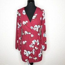 Lulus dress womens Small Fascinating Fun burgundy floral wrap ruffle flirty 