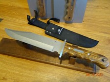 WINCHESTER BOWIE KNIFE 14" OA.HARD WOOD HANDLE STONEWASH 440 STAINLESS BLAD SHE