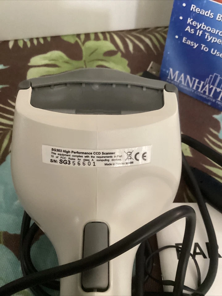 Escáner de código de barras CCD de largo alcance Manhattan SG303 alto rendimiento S/N SG356601 Foto 3 de 4