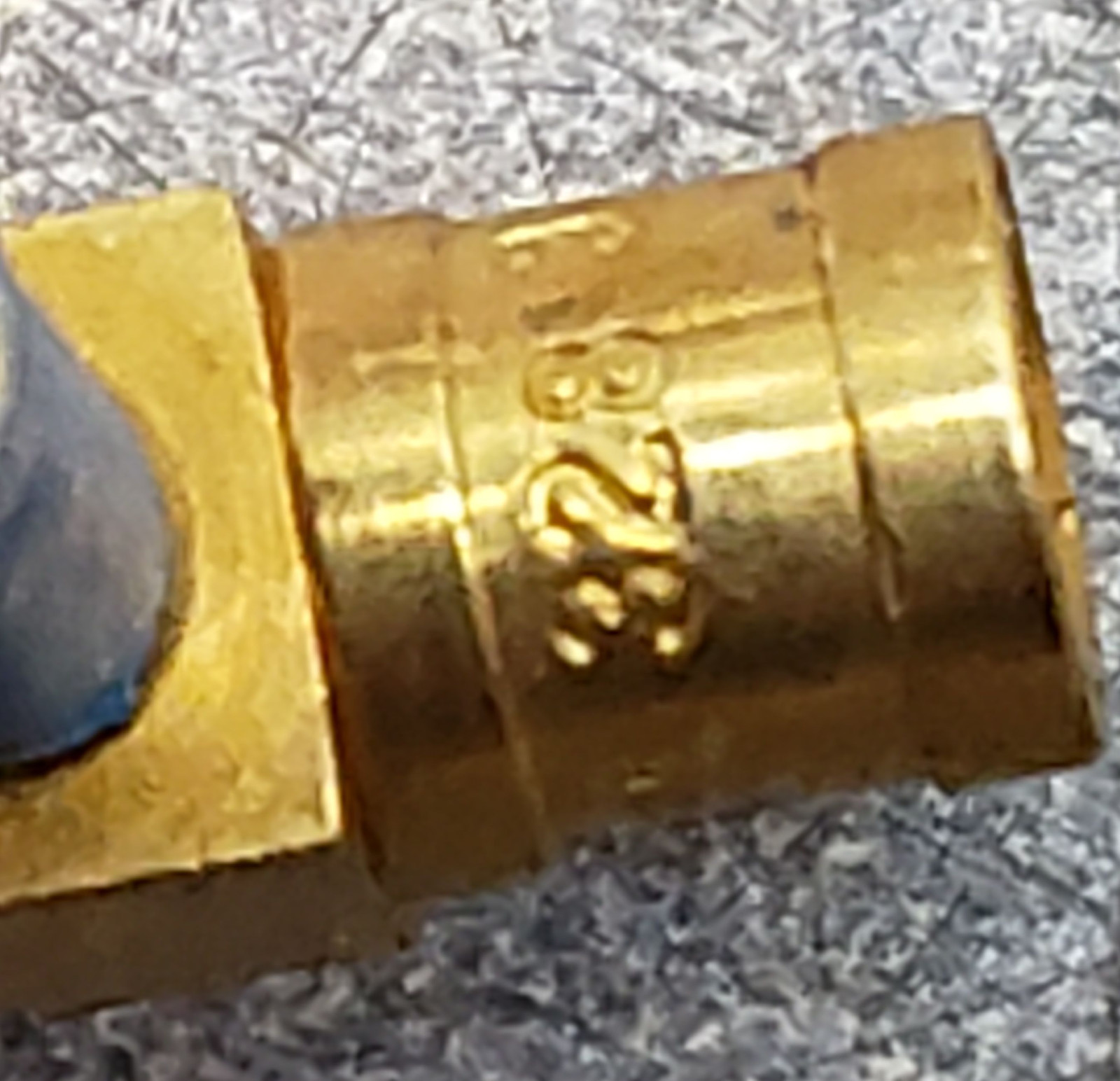 Foto 7 di 8
