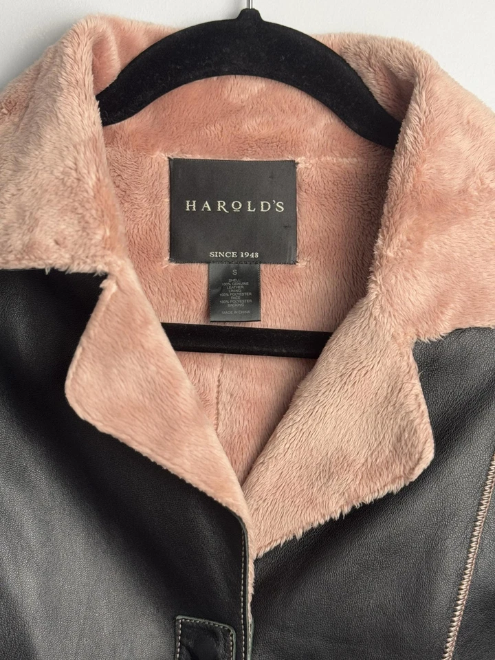 Chaqueta de cuero negra Harold's con forro de piel rosa - Talla S Foto 3 de 4