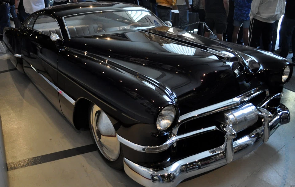 Carro de corrida Cadillac Eldorado Hot Rod 18 Custom Concept 12 carrossel roxo 1:24  - Imagem 4 de 4