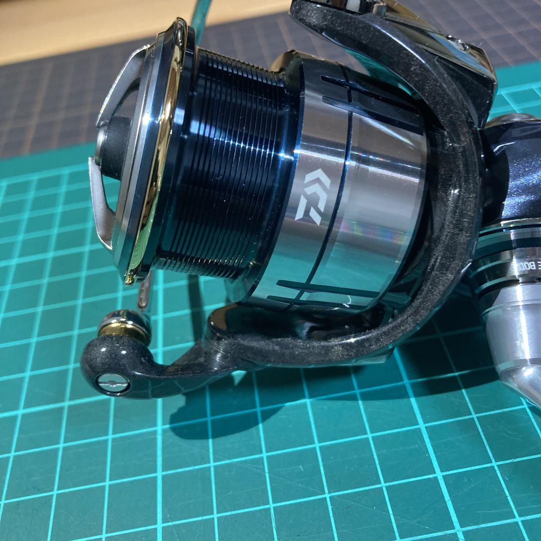 DAIWA 19 Certate LT2500S-XH Spinning Reel w/BOX, Washer USED DAIWA 19 Certate LT2500S-XH Spinning Reel w/BOX, Washer USED
