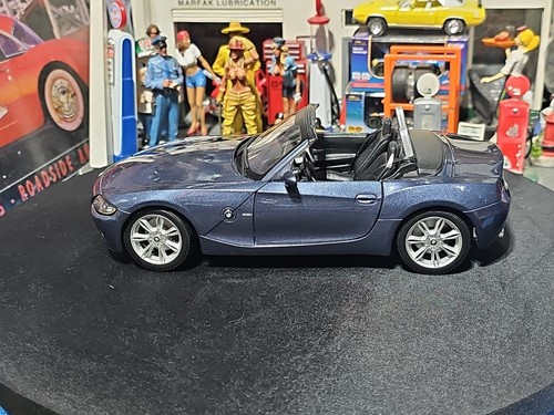 VINTAGE Maisto 1/18 BMW Z4 In Dark Blue Metallic Paint With Black Interior ⚫️ - Picture 22 of 24