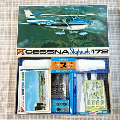 Nichimo Cessna Skyhawk 172 1/20 Model Kit Motorized Parts Complete In stock 2