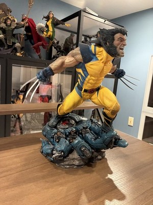 Sideshow Marvel Statue Wolverine Premium Format Figure Exclusive Edition #2412 