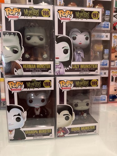 Funko Pop! "The Munsters" 4er Set Vinyl Figuren (passend zu JJL) in Protektoren
