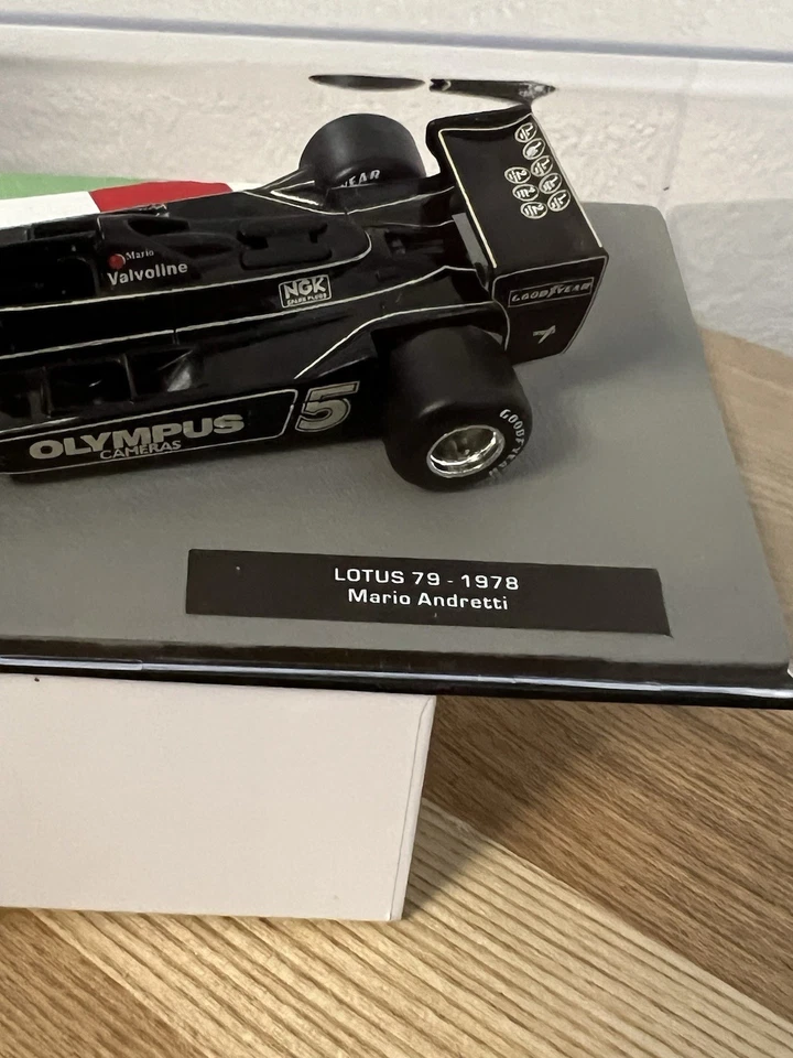 Mario Andretti Lotus 79 Formula F1 Diecast Model Car Collection 1:43 1978 - Image 2 of 2