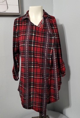 Red Plaid Soft Cotton Wrap Flannel Button Up Long Sleeve Shirt | Size Medium 
