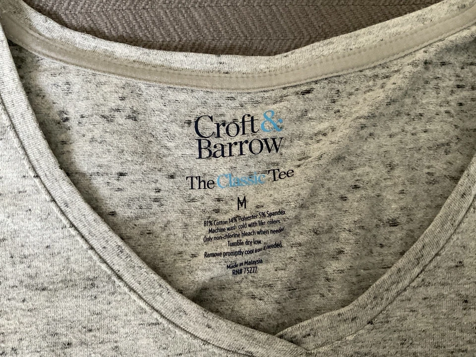 Lot Of 4 Womens Tee Shirts Croft & Barrow Size Med. White Olive St. John’s Bay - Image 3 of 4