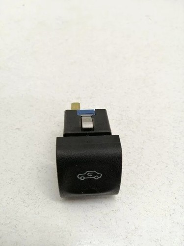 OPEL VECTRA B 36 Air Circulation Switch 90457320 2.00 Diesel 74kw 1998 17120505