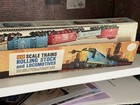 Bachmann Ho Santa Fe Diesel Locomotive Dummy — photo 3
