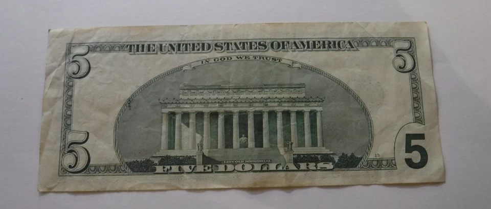 2001 FW $5 FRN - Ink Smear Obverse - Image 2 of 2