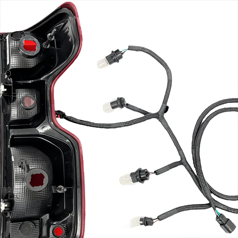 Luz trasera halógena lado del conductor izquierdo para Chevrolet Silverado 1500 2019-2025 Foto 3 de 4