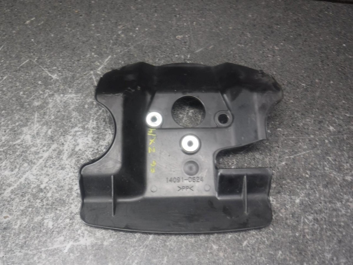 06 Kawasaki Ninja ZX-14 ZX14 Top Triple Tree Trim Cover S1A