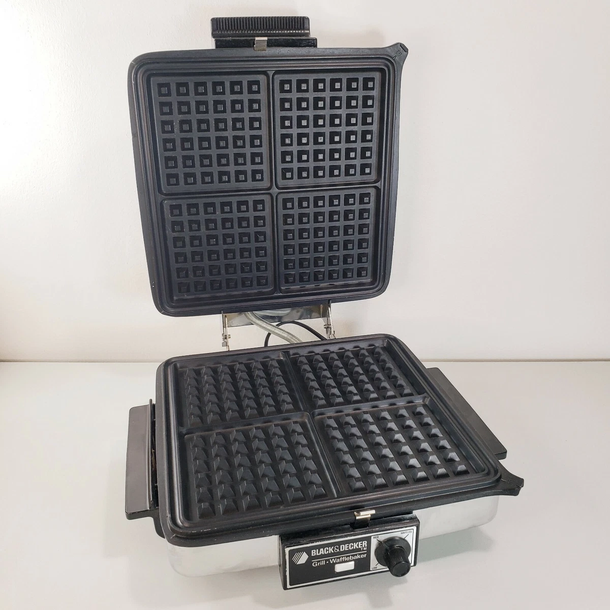 Black Decker 3in1 Griddle And Waffle Maker On Sale Bed, 49 OFF