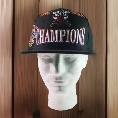 Mitchell & Ness Chicago Bulls 1997 NBA Champs Snapback Hat