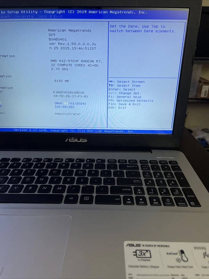 ASUS X555Q 15.6" Win 10, seminuevo Foto 3 de 4