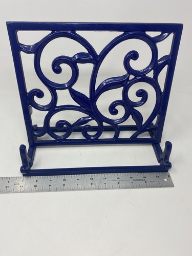 Cobalt Blue Cast Iron Scrollwork Enameled Cookbook Holder / Tablet Stand - Foto 7 di 9