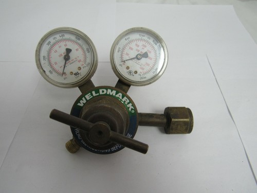 WELDMARK 250-80-540 COMPRESSED GAS REGULATOR - Picture 1 of 4