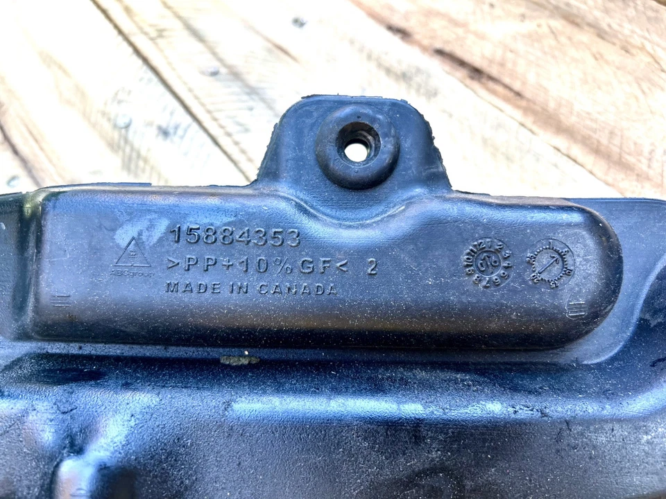 2007-2014 Cadillac Chevrolet GMC Rear Air Cleaner Intake Duct 15901934 6.2L - Image 3 of 4