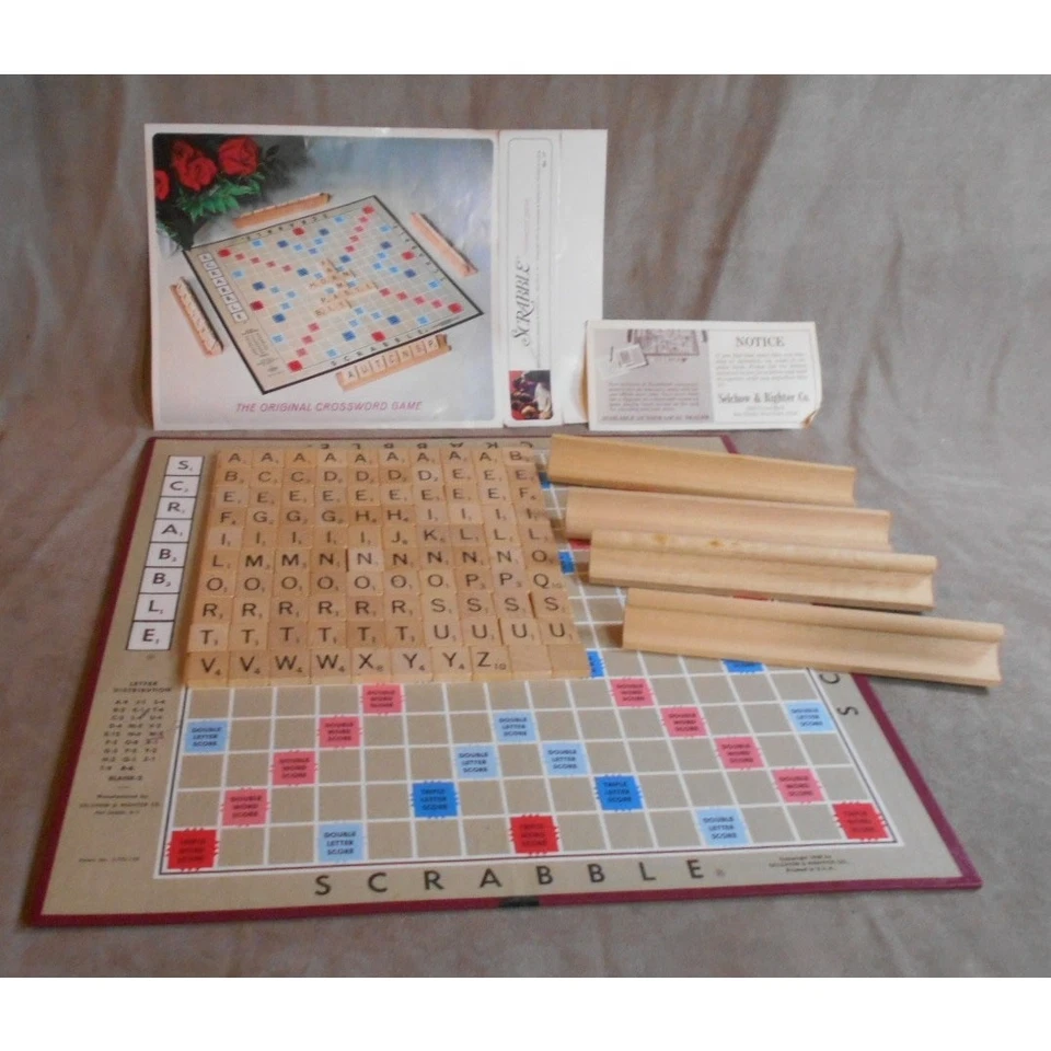 Vintage 1976 Scrabble Crossword Game Complete Selchow & Righter - Image 4 of 4