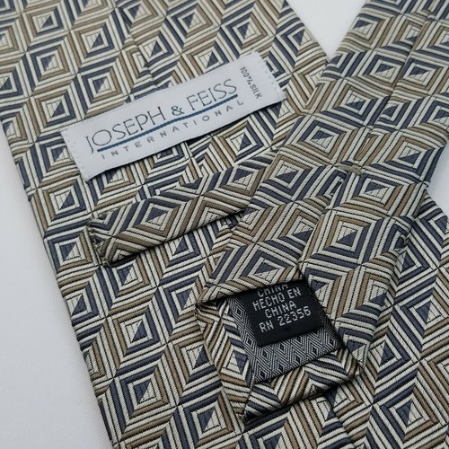Joseph & Feiss Men's Necktie Silver Blue Geometric Squares 100% Silk - Picture 4 of 4