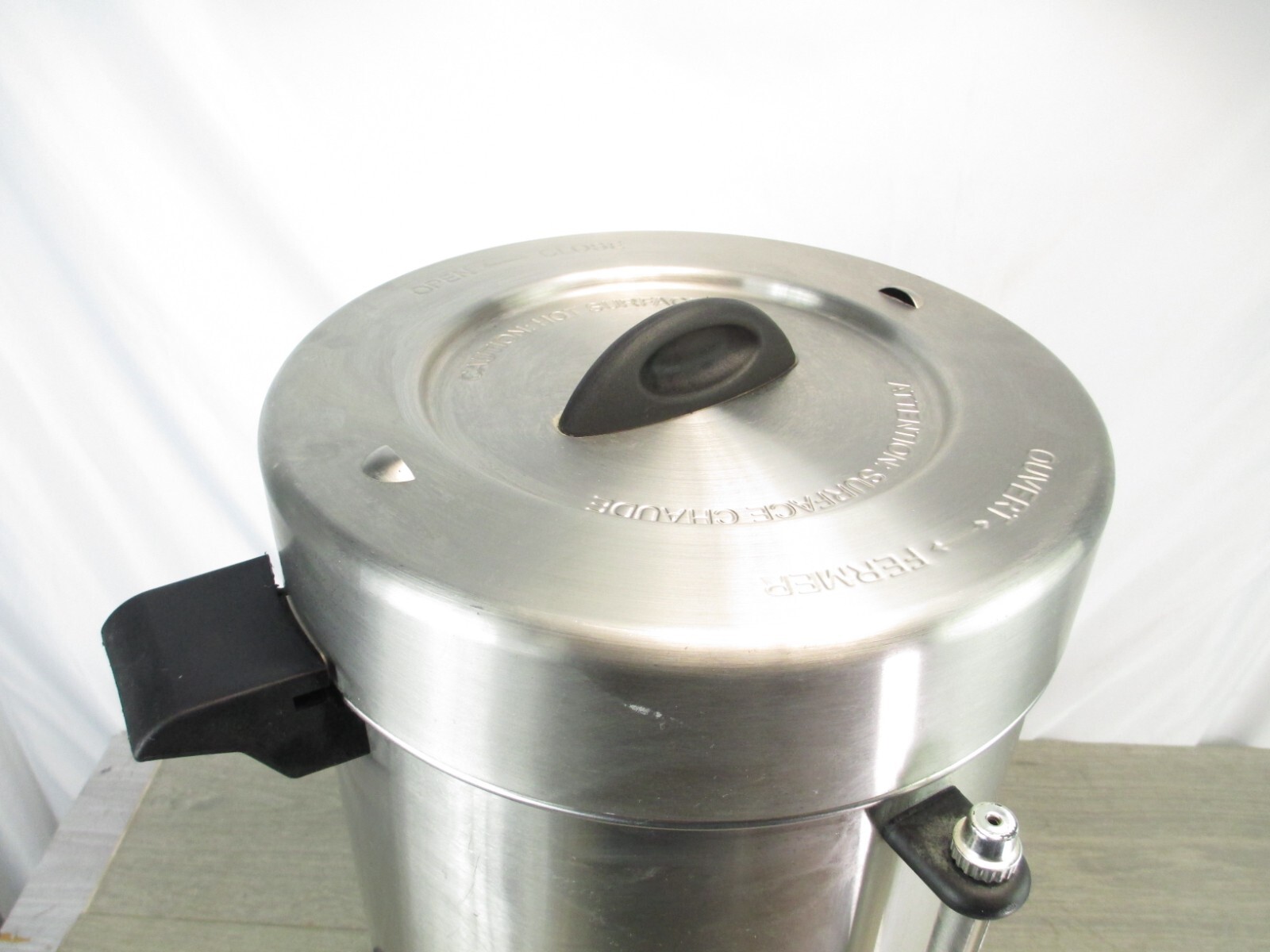 Waring WCU110 110 Cup Coffee Urn Brewer w/ Dual Heater 120v Complete