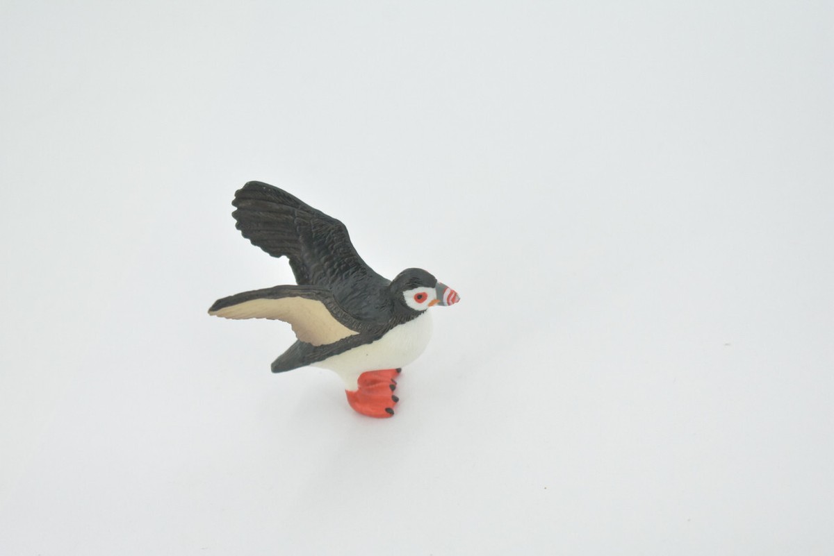 スポーツトイ・アクショントイ PUFFIN s-l1200.jpg