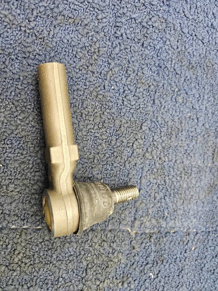 Extremo de barra de amarre de dirección exterior delantera MOOG ES80761 para Isuzu i-280 2006-2006 Foto 4 de 4