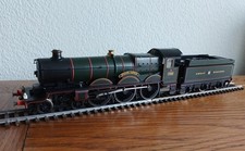 Hornby R2389 GWR 4086 Builth Castle Locomotive 00 Scale Model Railway