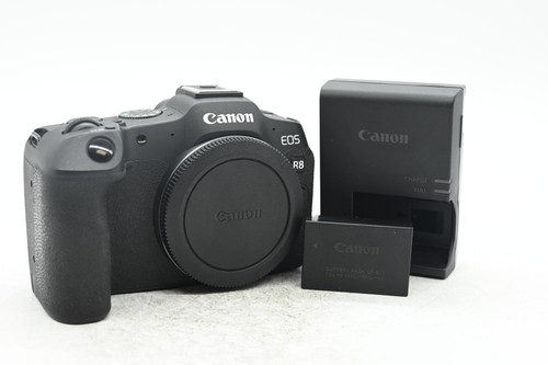 Canon EOS R8 24.2MP Spiegellose Digitalkamera Body #090