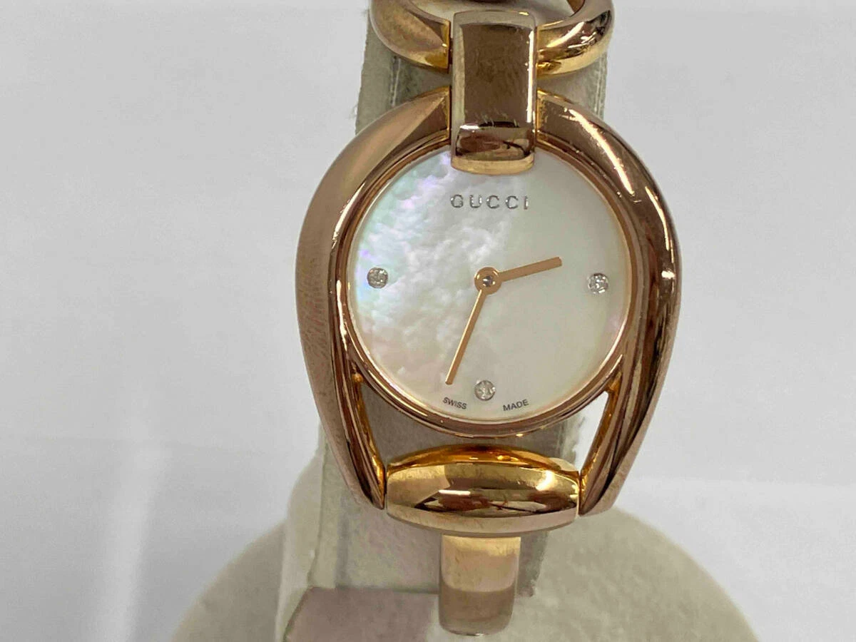 Montre bracelet GUCCI 139,5 15517669 1P cadran coque diamant quartz ceinture courte d'occasion