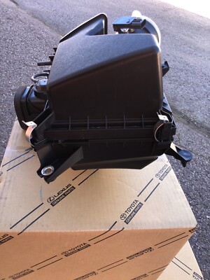 Lexus 17700-31890 Cleaner Assy, Air W/Element | eBay