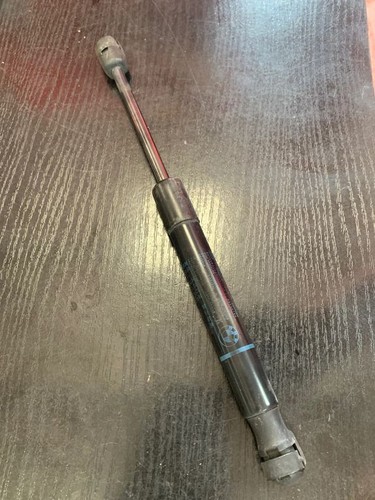 BMW 1 F20 F21 2013 Gasdruckfeder Dämpfer Motorhaube 7239233 GSD38082