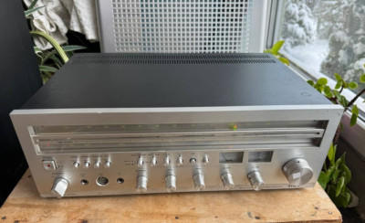 Aiwa AX-7550 receiver vintage retro hi-fi audio amplifier FM MW
