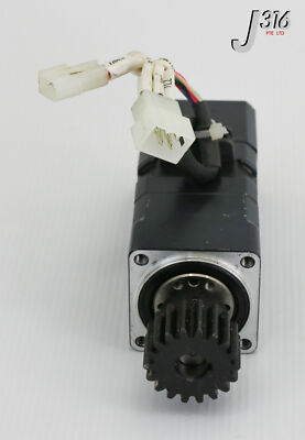 画像 21825 ORIENTAL MOTOR VEXTA 5-PHASE STEPPING MOTOR W/ GEARHEAD