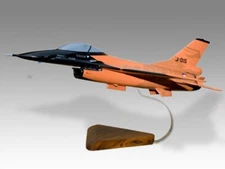 Fokker F-16AM Netherlands Air Force Desk Wood Airplane Model Large Scale 1/32