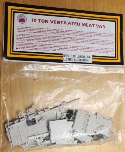 DAPOL C41 VENTILATED MEAT VAN OO SCALE - NOS - Picture 2 of 2