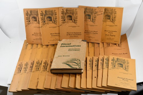 40' - 50's International Correspondence School Locomotive Management Manual lot - 第 1/22 張圖片