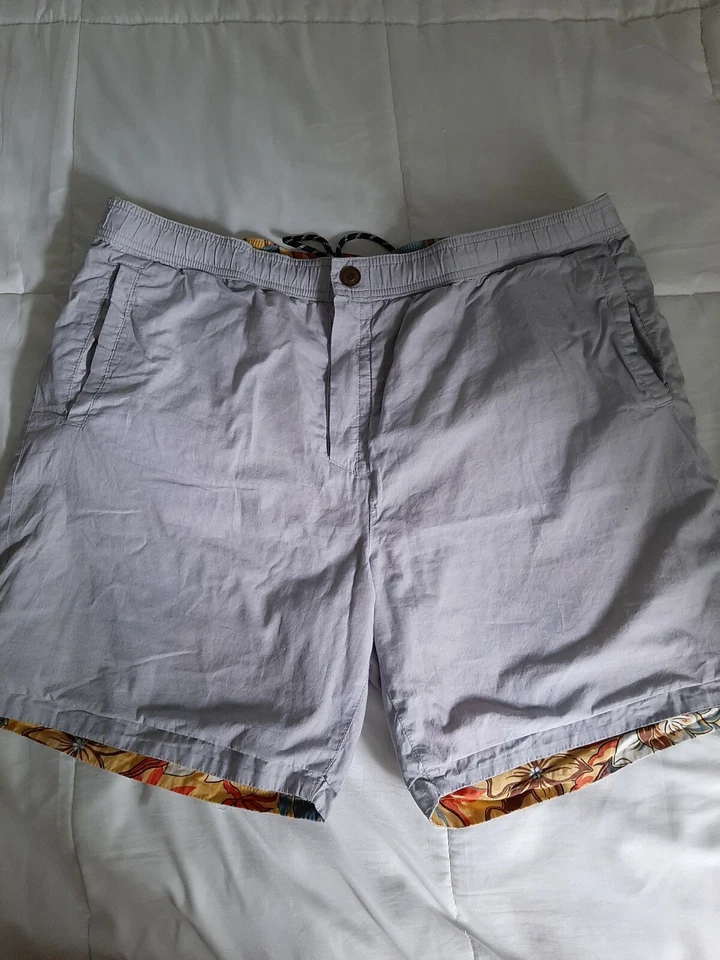 Reyn Spooner Swim Trunks Reversible Hawaiian print size 38 - Image 3 of 4