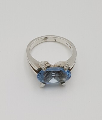Ring 0,925 Sterlingsilber Gr. 58 mit synthtischen Spinelle
