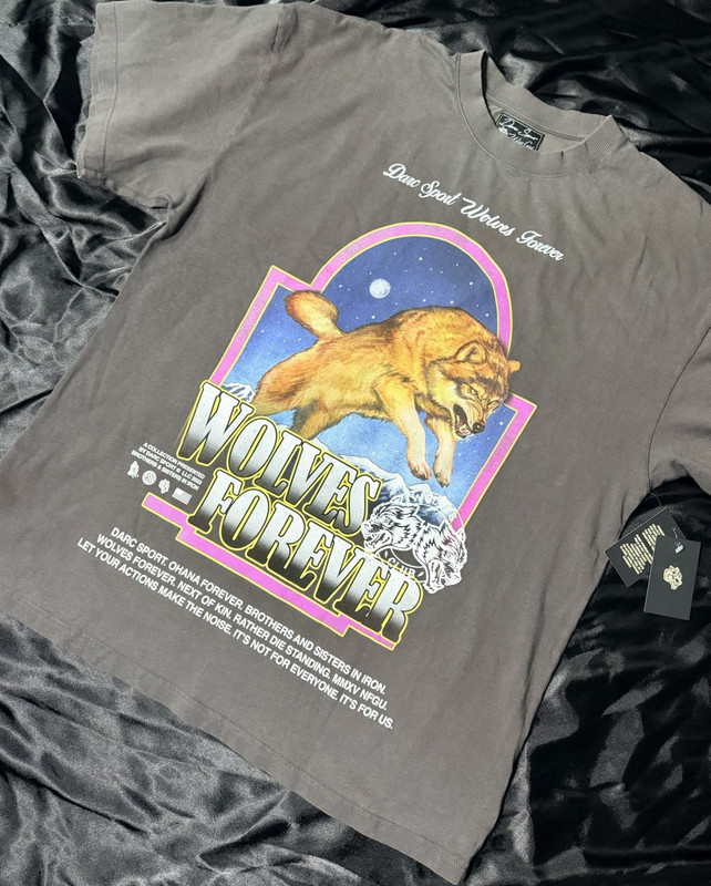 Brand New With Tags Darc Sport Premium Vintage Collection: Over The Mountains.